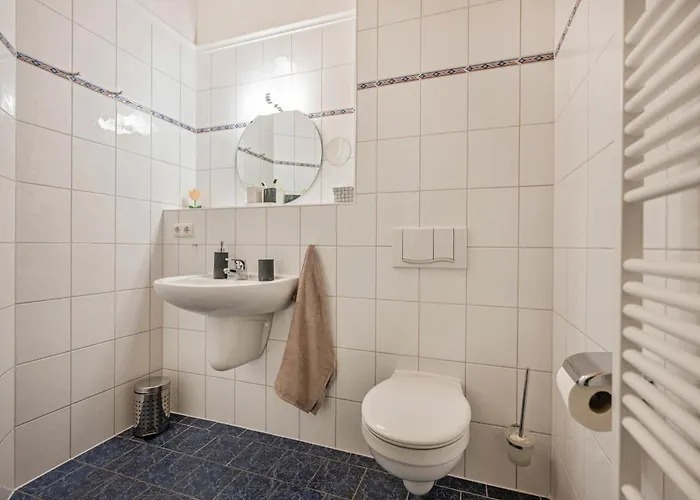 Gemütliche Mit Dachterrasse, Parkplatz, Zentral - Aber Ruhig Gel. * Ostseebad Heringsdorf